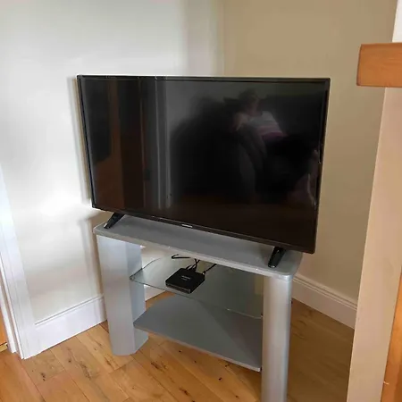 Welcoming In Lovely * Kenmare